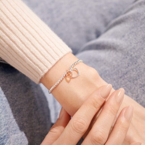 A Little 'Mum In A Million' Bracelet - Image 2